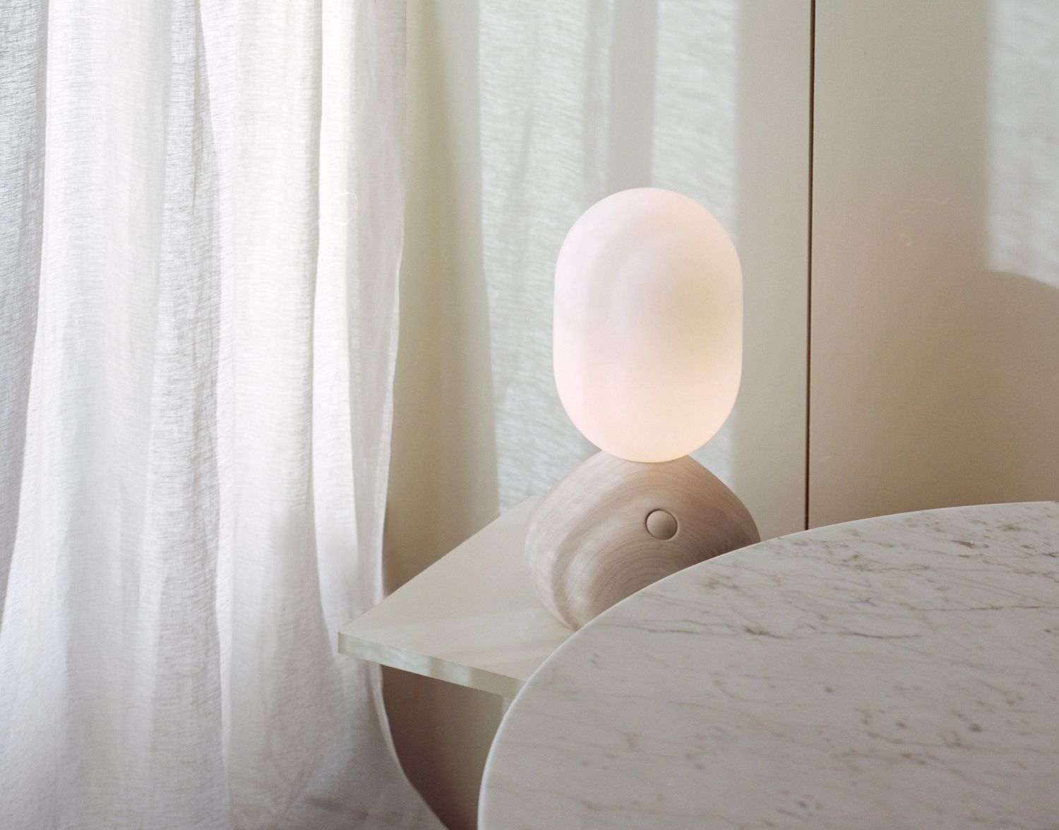 Sun Home Lichtskulptur / Tischleuchte Grau