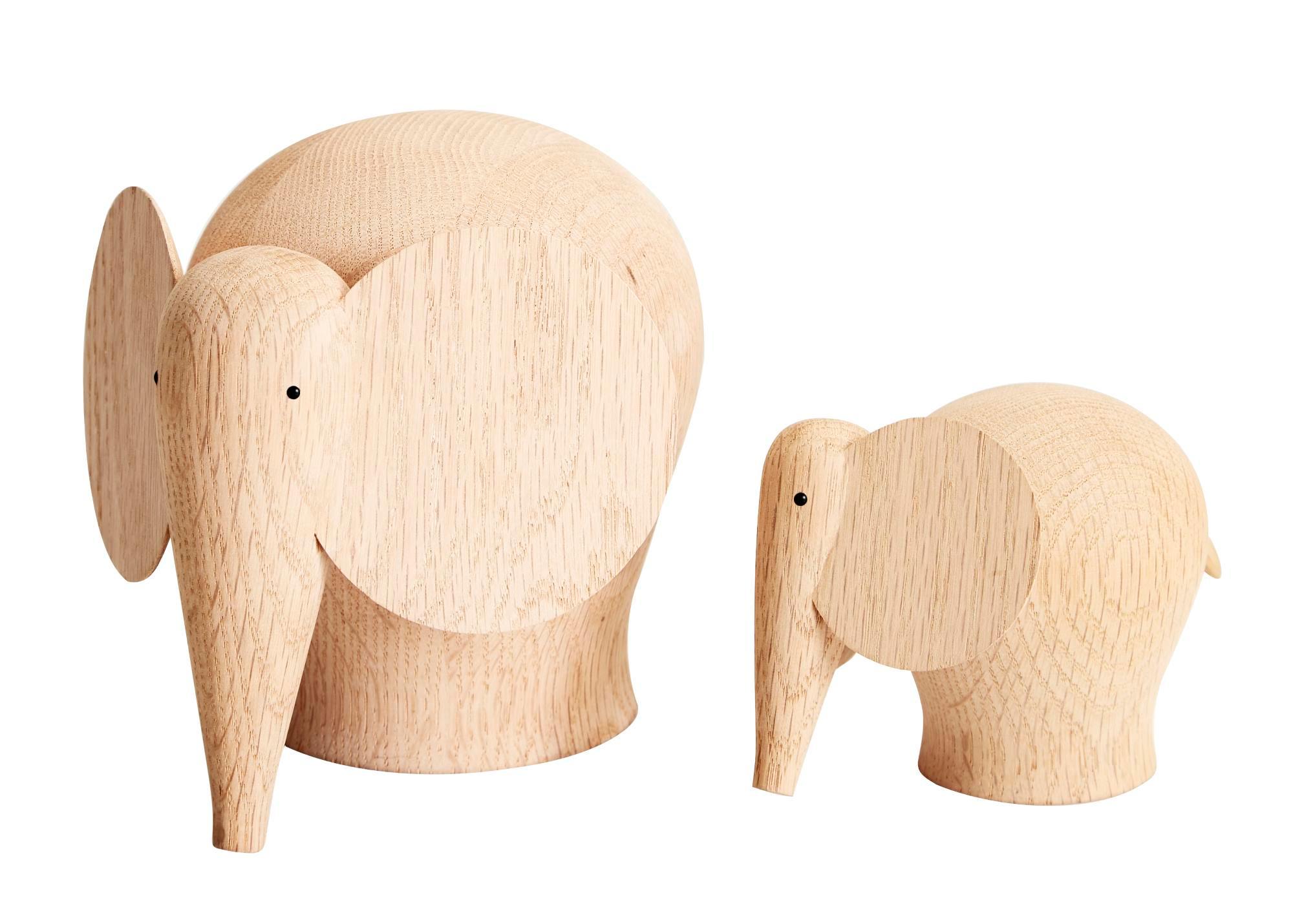 Zwei Nunu Holzelefanten von Woud: Großer und kleiner Elefant aus hellem Holz.