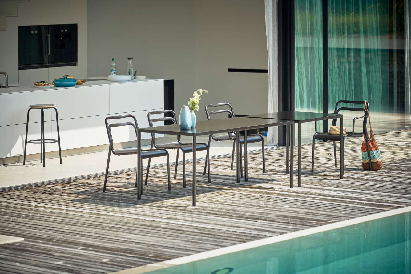 Live Stapelstuhl Outdoor Jan Kurtz