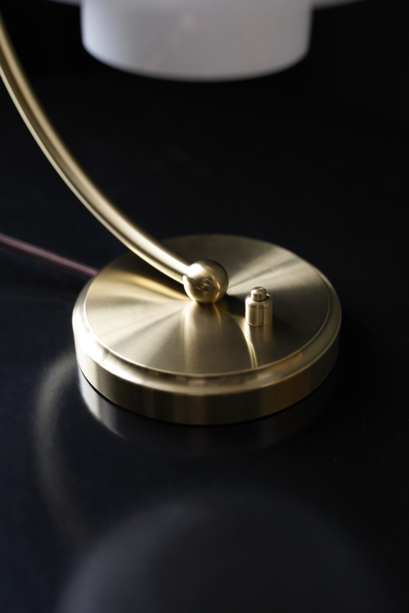 PH 2/2 Luna Tischleuchte Messing / Opal Glas Louis Poulsen LIMITED EDITION