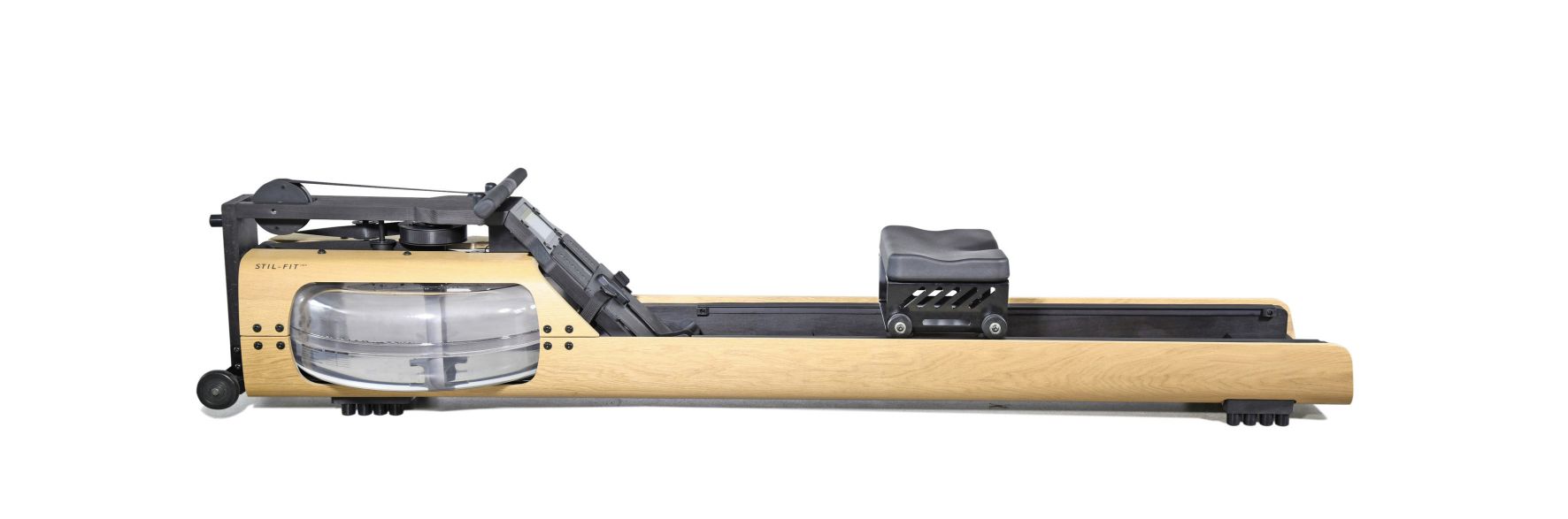 Seitliche Ansicht des FLOW ONE Rudergeräts von Stil-Fit mit Wassertank und Holzrahmen. Premium Fitnessgerät für Zuhause.