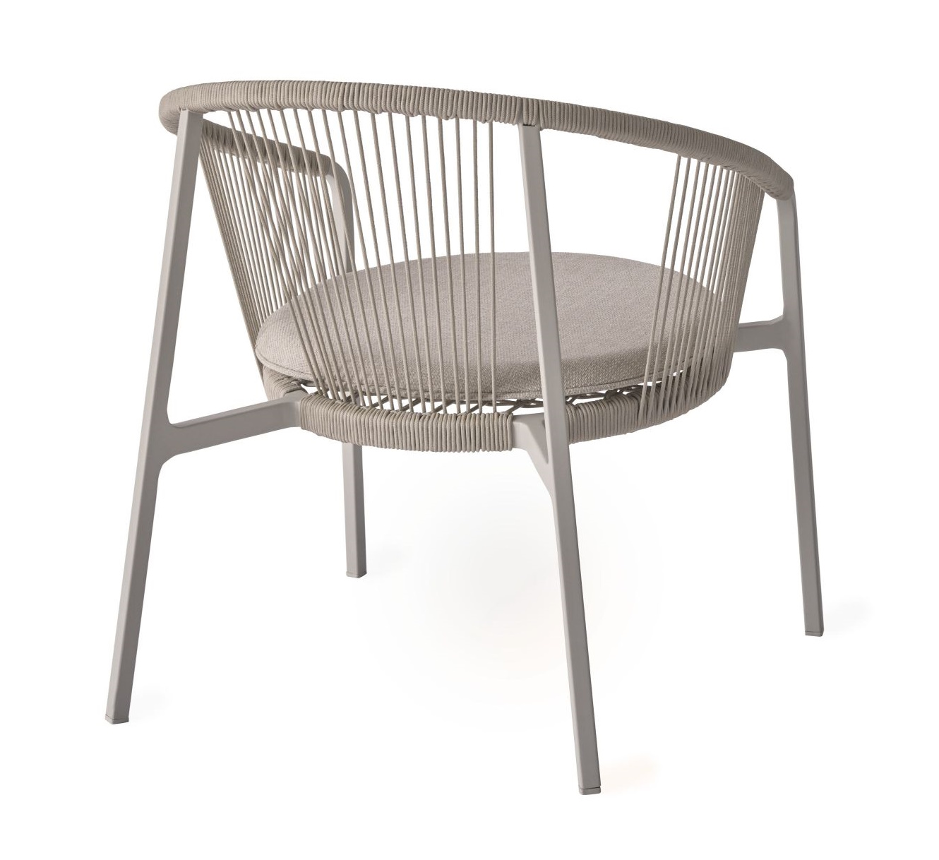 Lagrasse Loungesessel von Vipp, Outdoor-Sessel mit grauer Flechtung und Sitzkissen, Gartenmöbel.