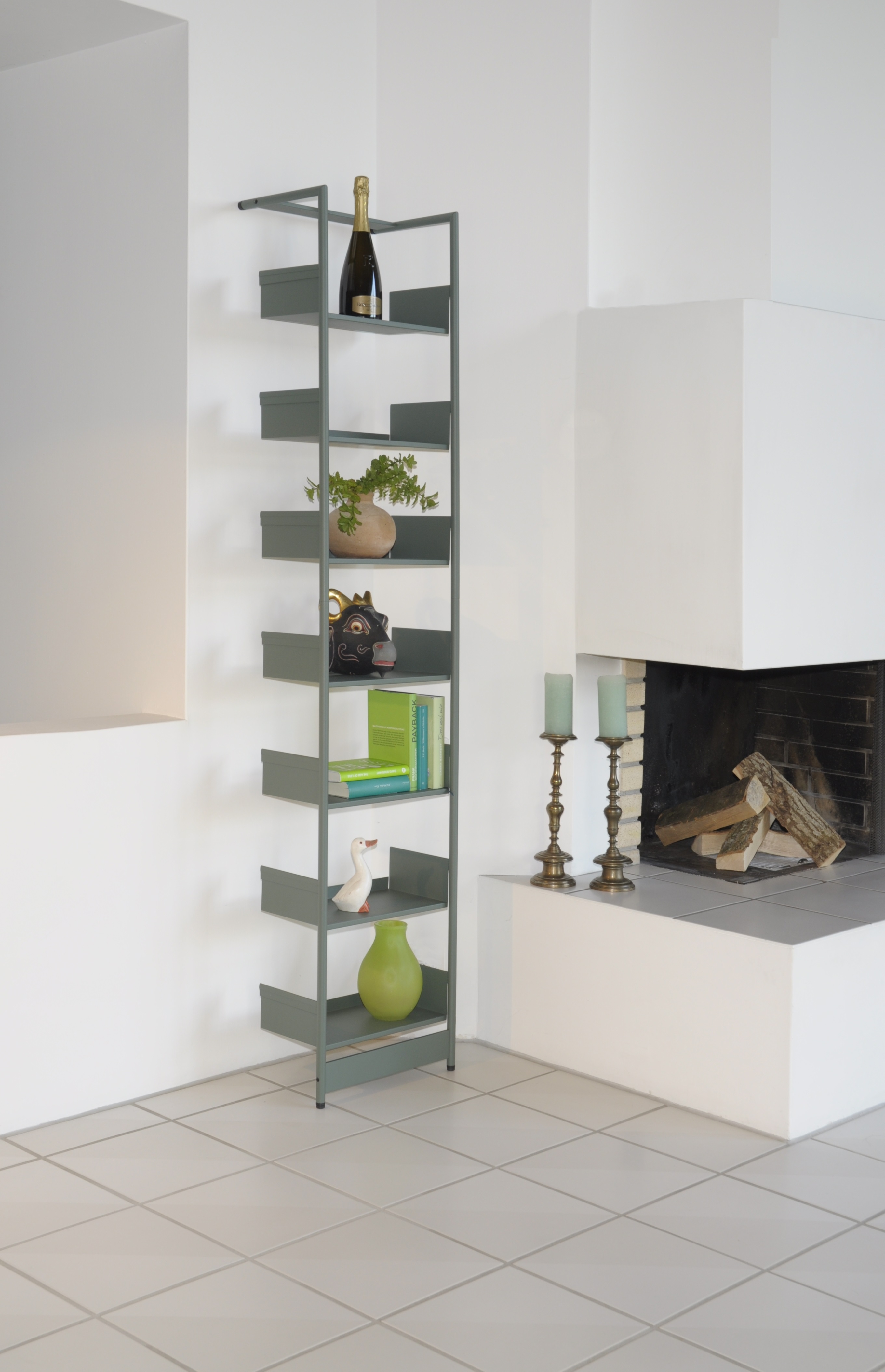 Pool 196 Medium Anlehnregal Mox