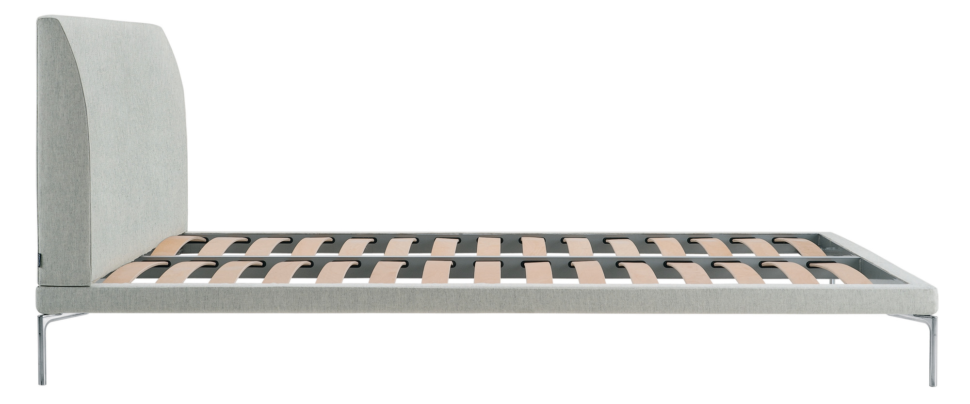 Modernes Talamo Bett von Zanotta mit elegantem Kopfteil und stabiler Lattenrostkonstruktion.