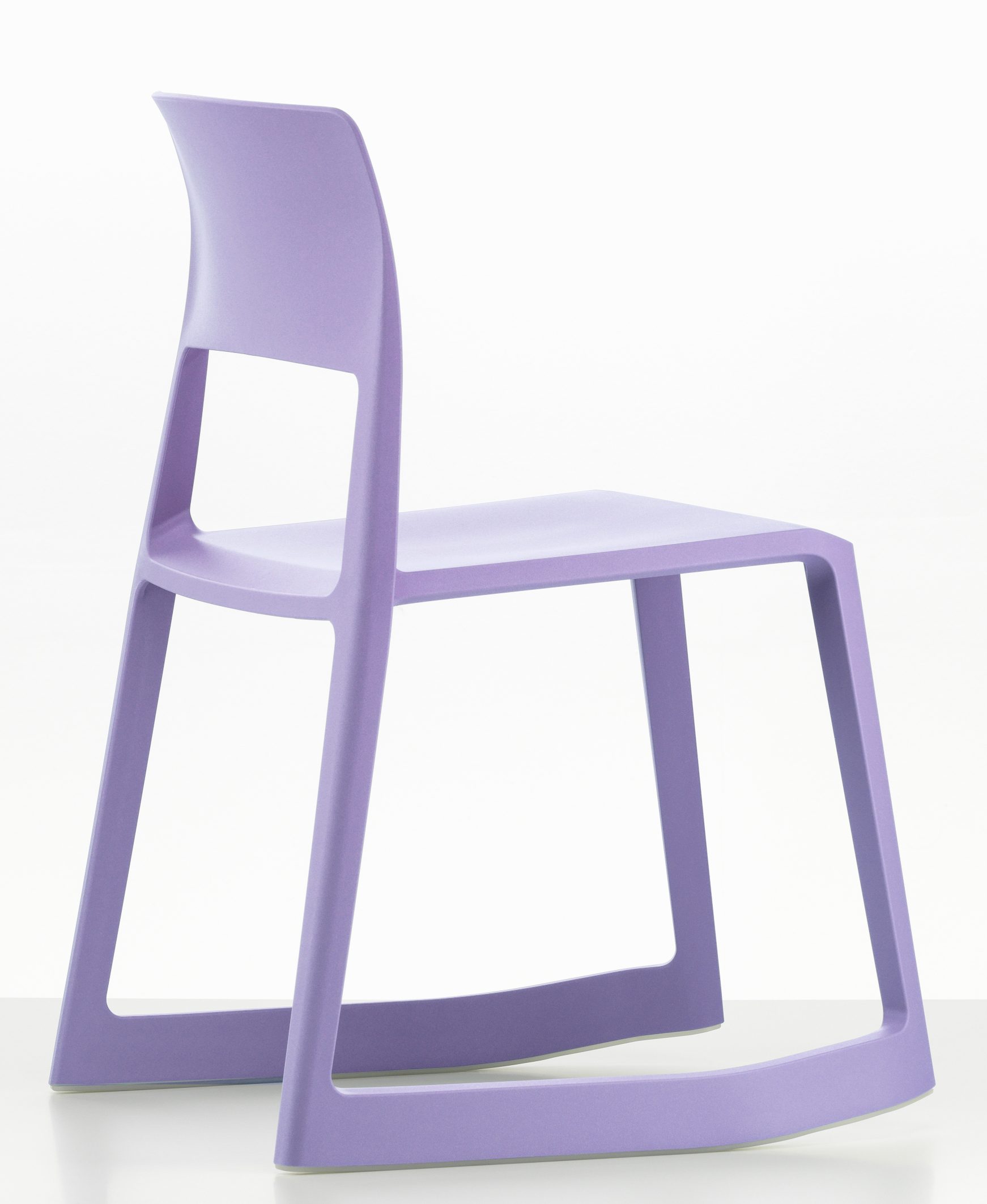 Tip Ton RE Stuhl von Vitra in Light Lavender, moderner Kunststoffstuhl für Büro und Zuhause.