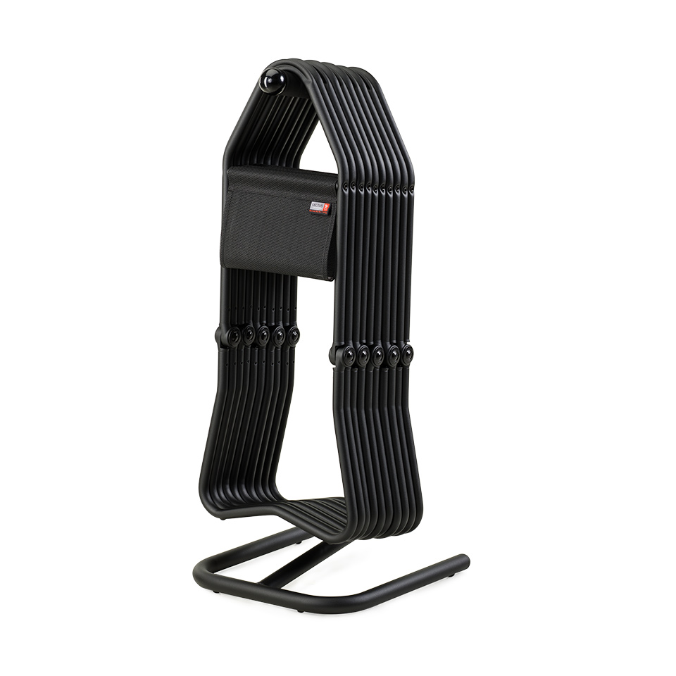 Schwarzes Chicago Klapphocker Set mit fünf Hockern im Bodenständer, platzsparende Sitzgelegenheit.