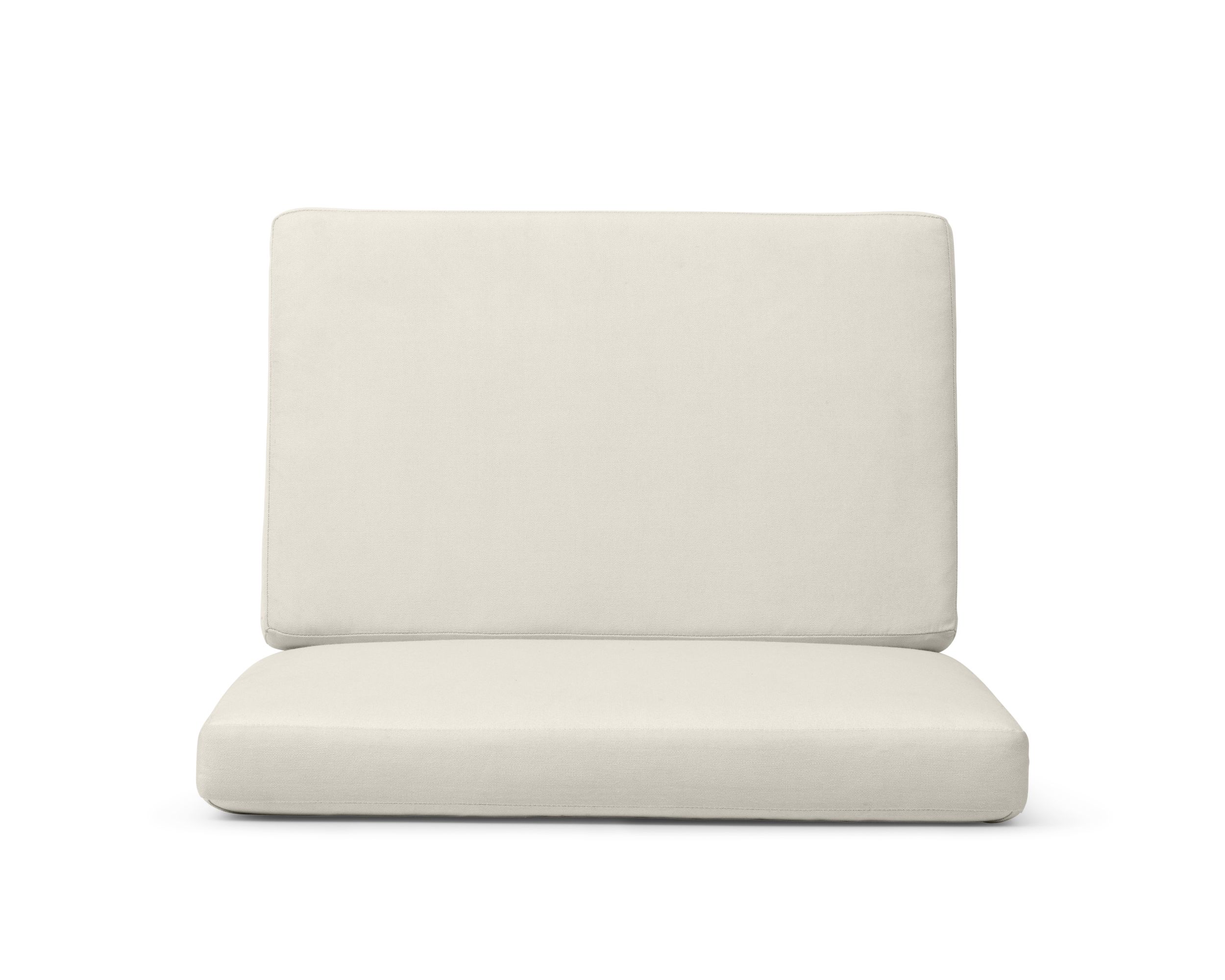 Beige Sitzkissen für Bodil Kjaer Outdoorstuhl von Carl Hansen & Søn, Vorderansicht.