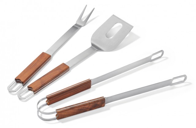 Brick BBQ Set von Philippi: Grillbesteck-Set mit Grillzange, Wender und Grillgabel mit Holzgriffen.