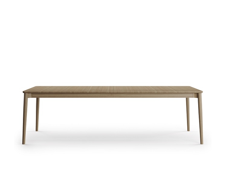Expand Dining Table 250 von Northern: Moderner Ausziehtisch aus hellem Holz für Esszimmer.