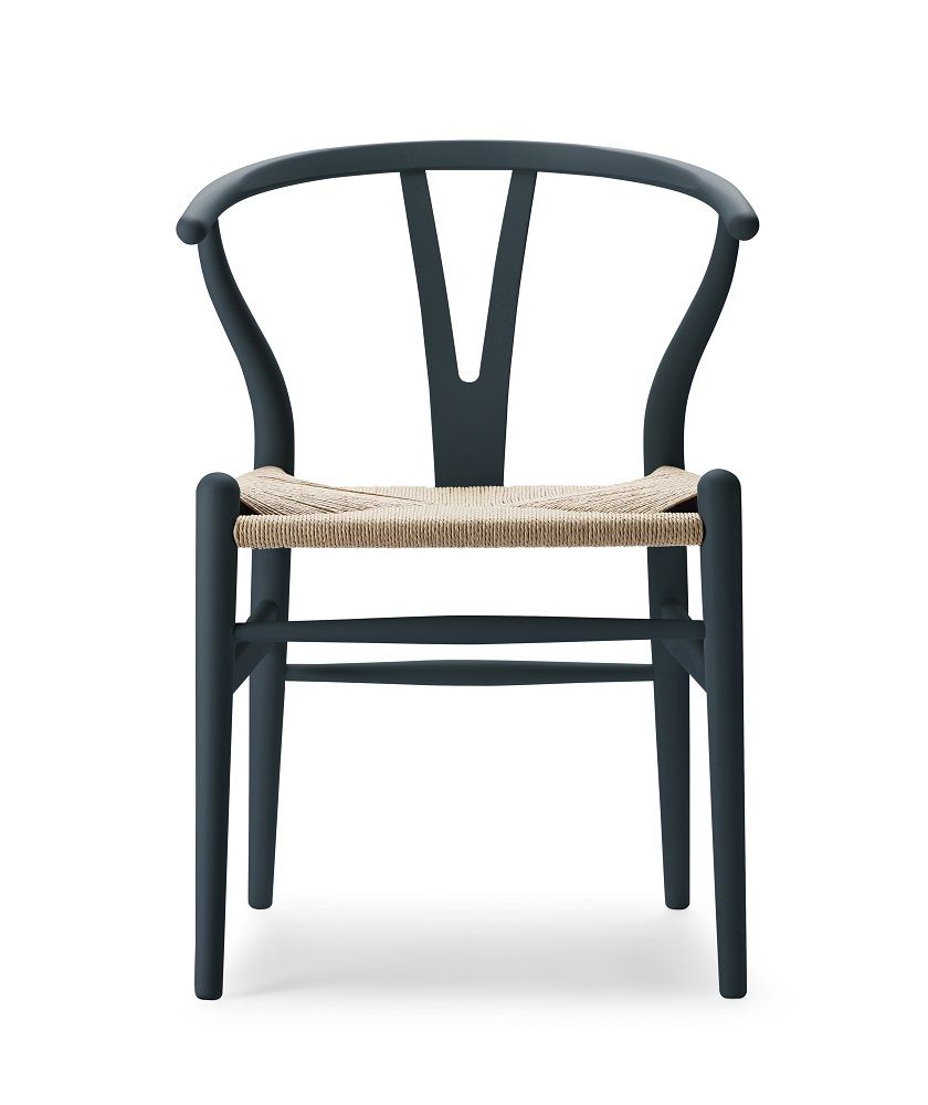 CH24 Wishbone Chair Stuhl in Ilse Crawford Farbe von Carl Hansen & Søn.