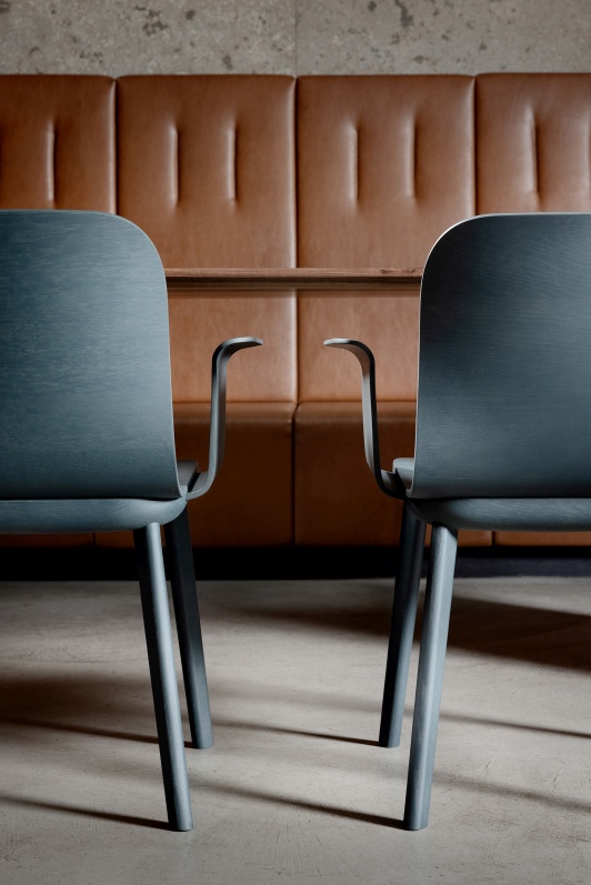 Aeon Comfort Chair Armlehnstuhl Zeitraum