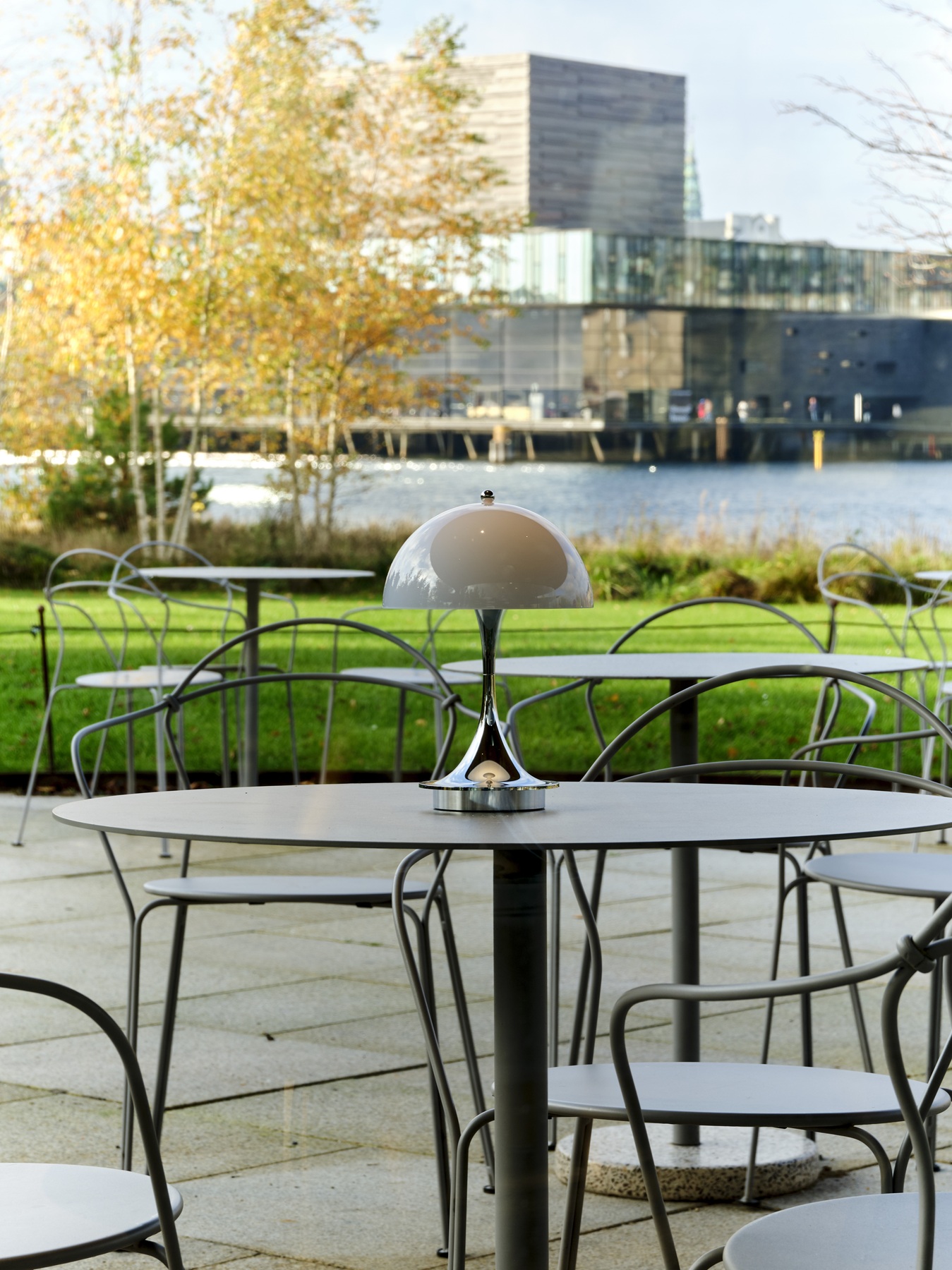 Panthella 160 Portable Lamp Chrom Tischleuchte / Akkuleuchte Louis Poulsen