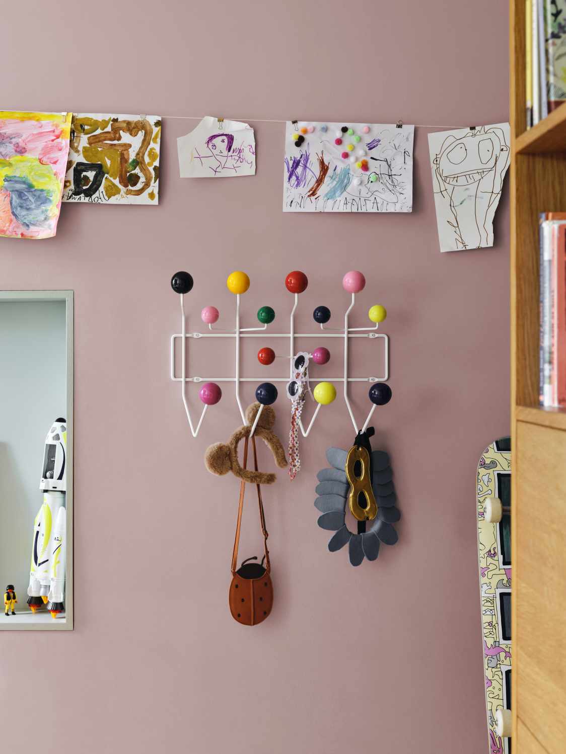 Eames Hang it all Garderobe mehrfarbig Vitra