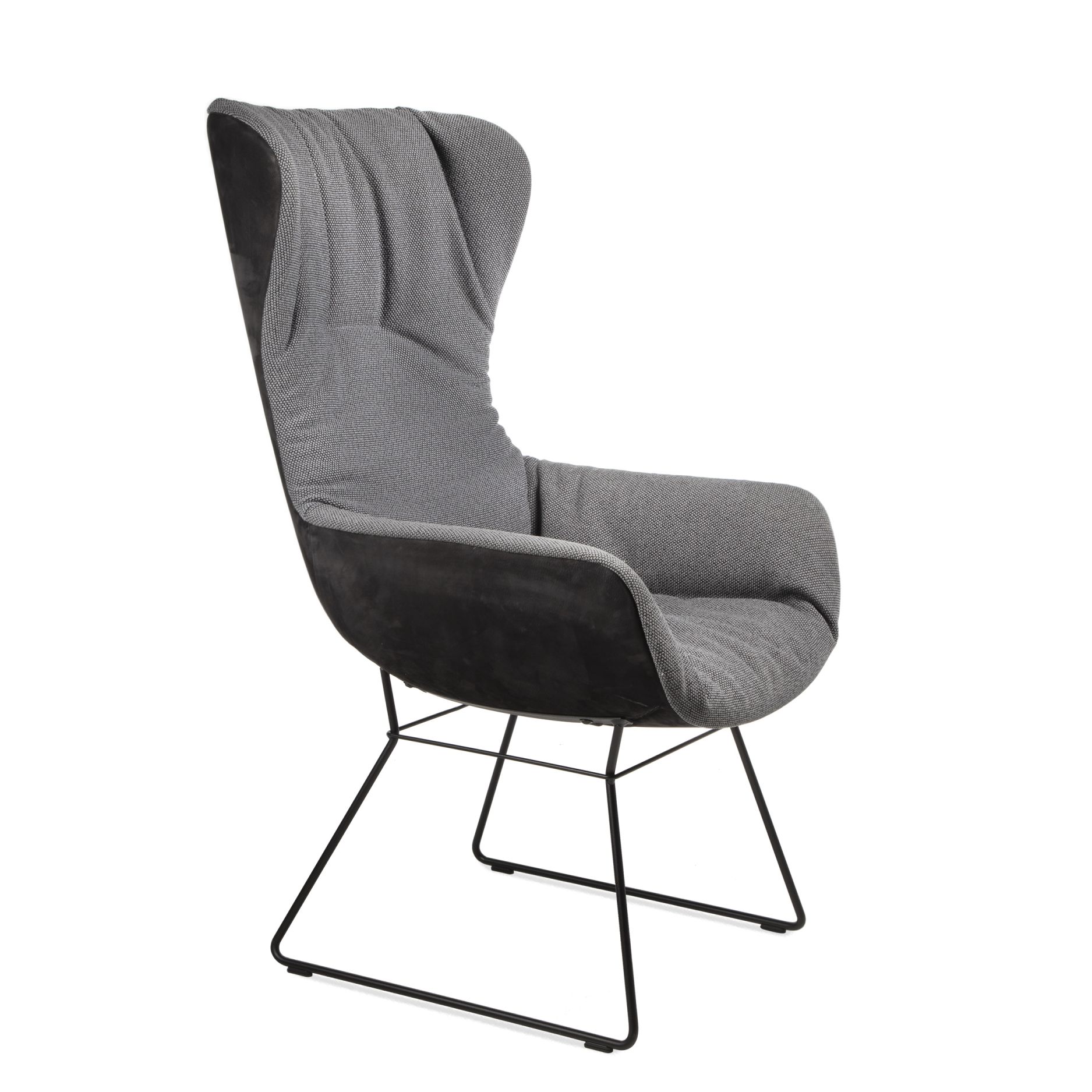 Grauer Leya Sessel mit hoher Rückenlehne und schwarzem Drahtgestell, moderner Ohrensessel.
