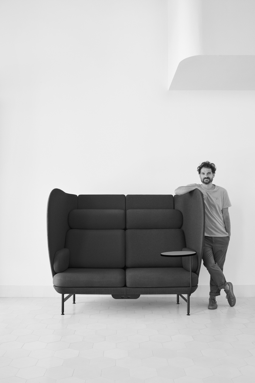 JH1002 / JH1003 Plenum 2-Sitzer / 3-Sitzer Sofa Fritz Hansen