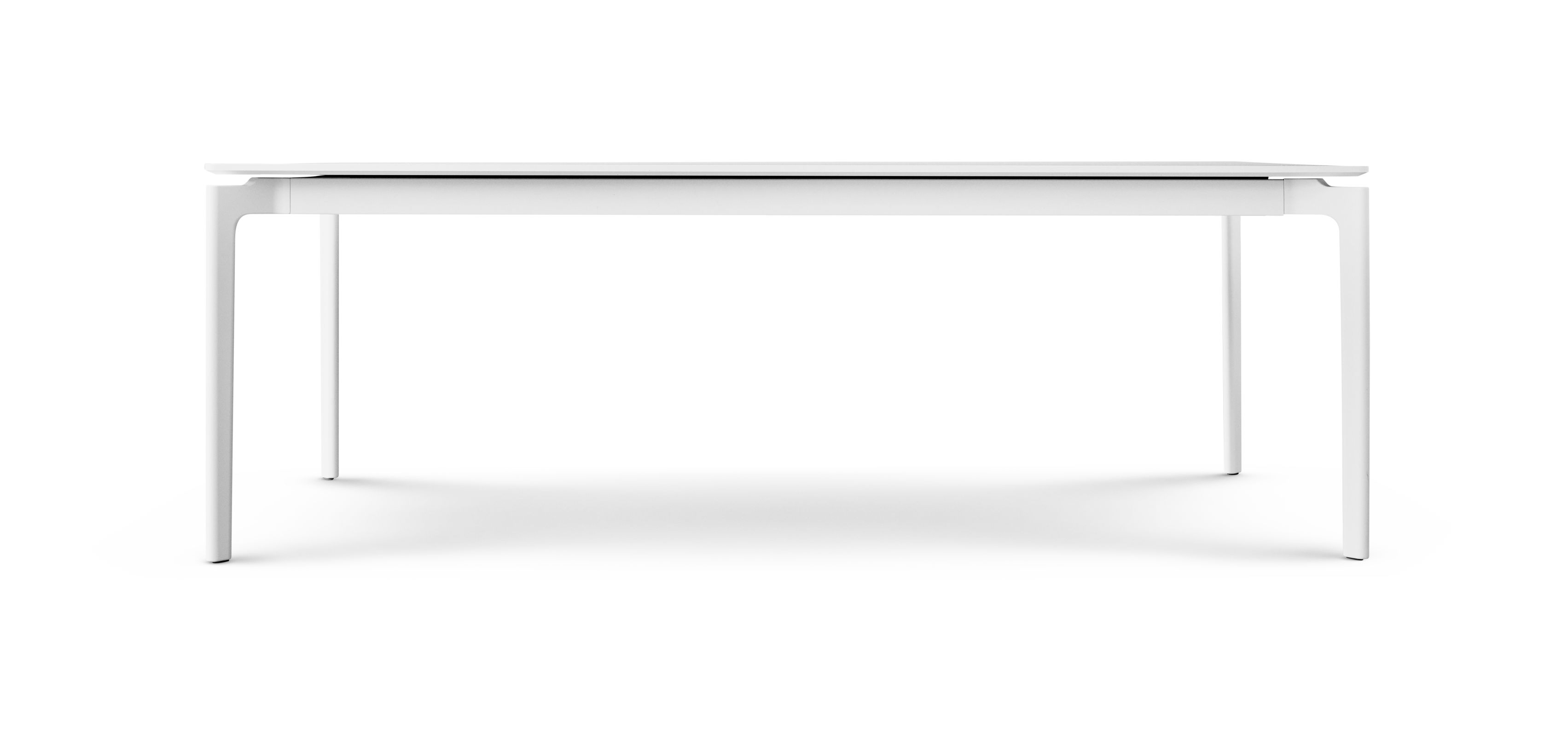 Weißer "More" Esstisch von Eva Solo, ausziehbar, modernes Design für Esszimmer und Küche.