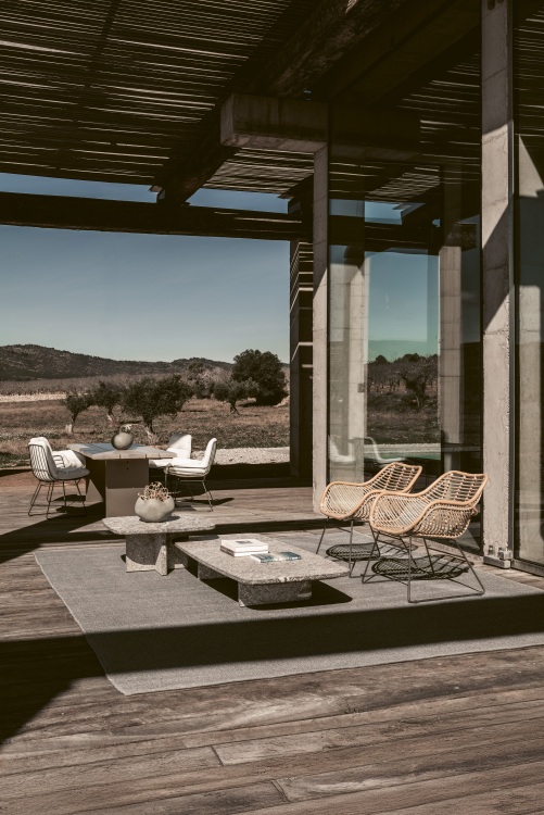 BC20 / BC 20 T-Rox Couchtisch Quadratisch Janua 