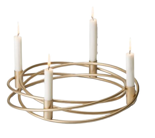 Goldener Adventskranz von Philippi, Modell Bergamo, mit vier brennenden, weißen Kerzen.