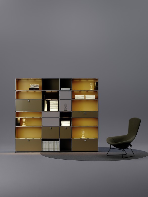Beleuchtetes E Sideboard mit sechs Klapptüren von USM Haller, modernes Designmöbel für Wohnraum.