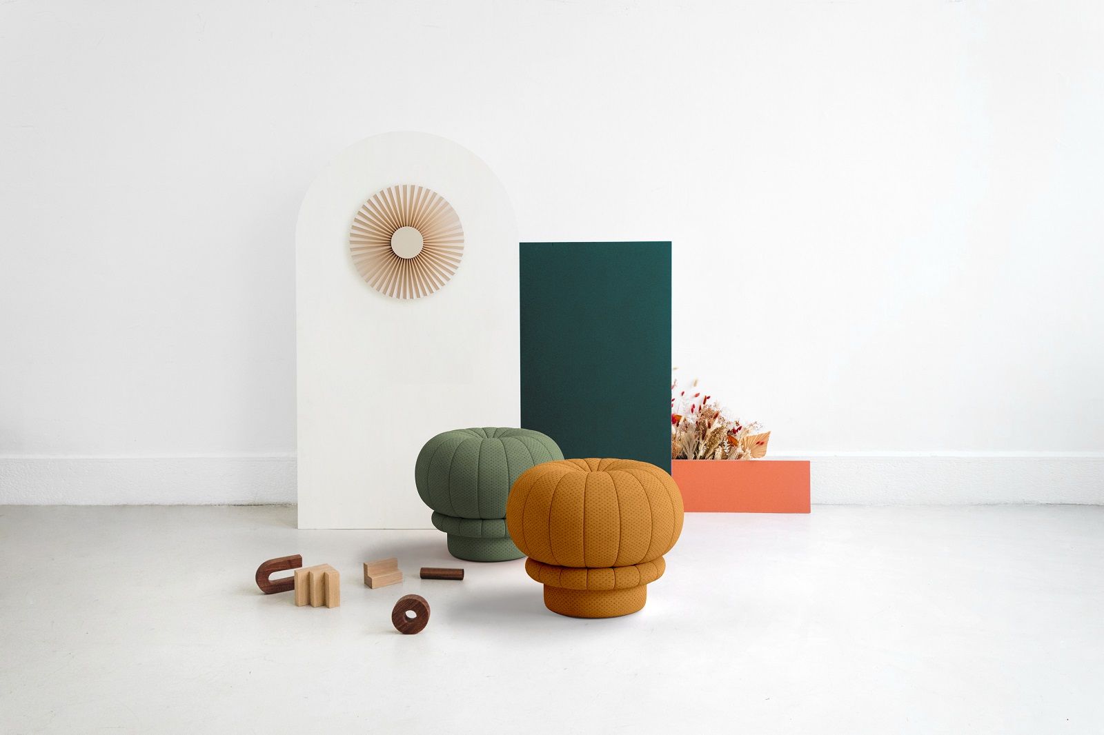 Claudie Pouf Hocker Hartô