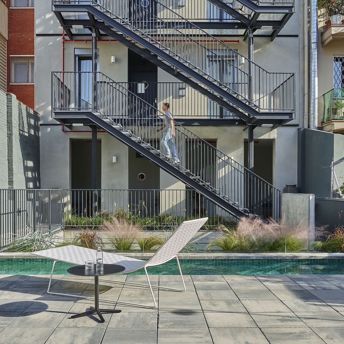 Trenza TU0704 Chaise loungue Outdoor Liege Andreu World