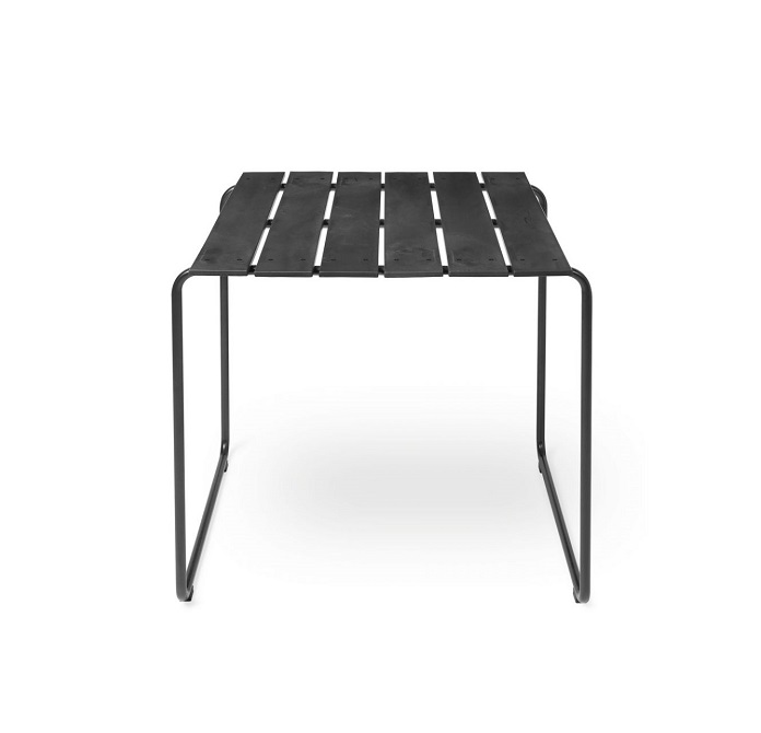 Schwarzer Ocean Table Outdoor Tisch für zwei Personen, ideal für Garten und Terrasse.