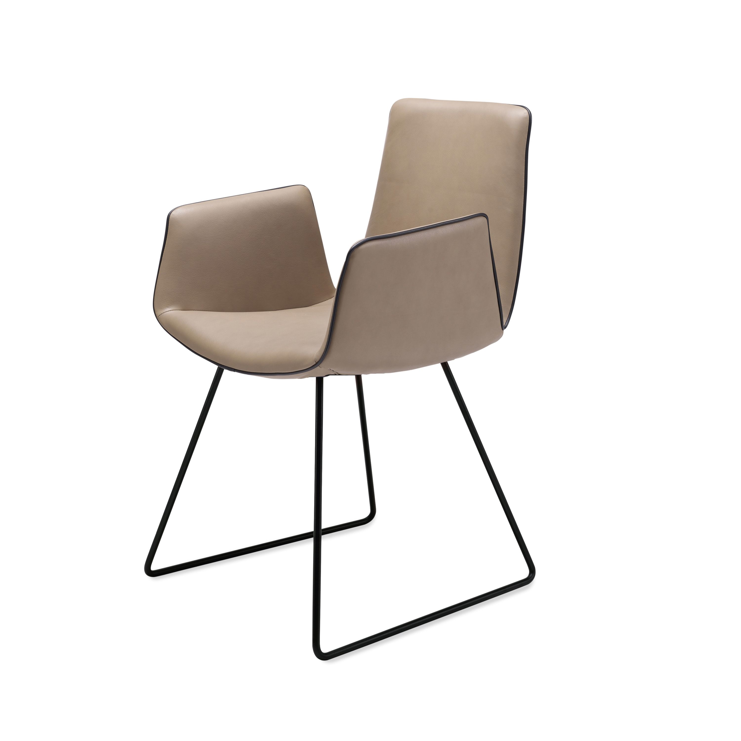 Amelie Armlehnstuhl hohe Armlehnen Freifrau Manufaktur