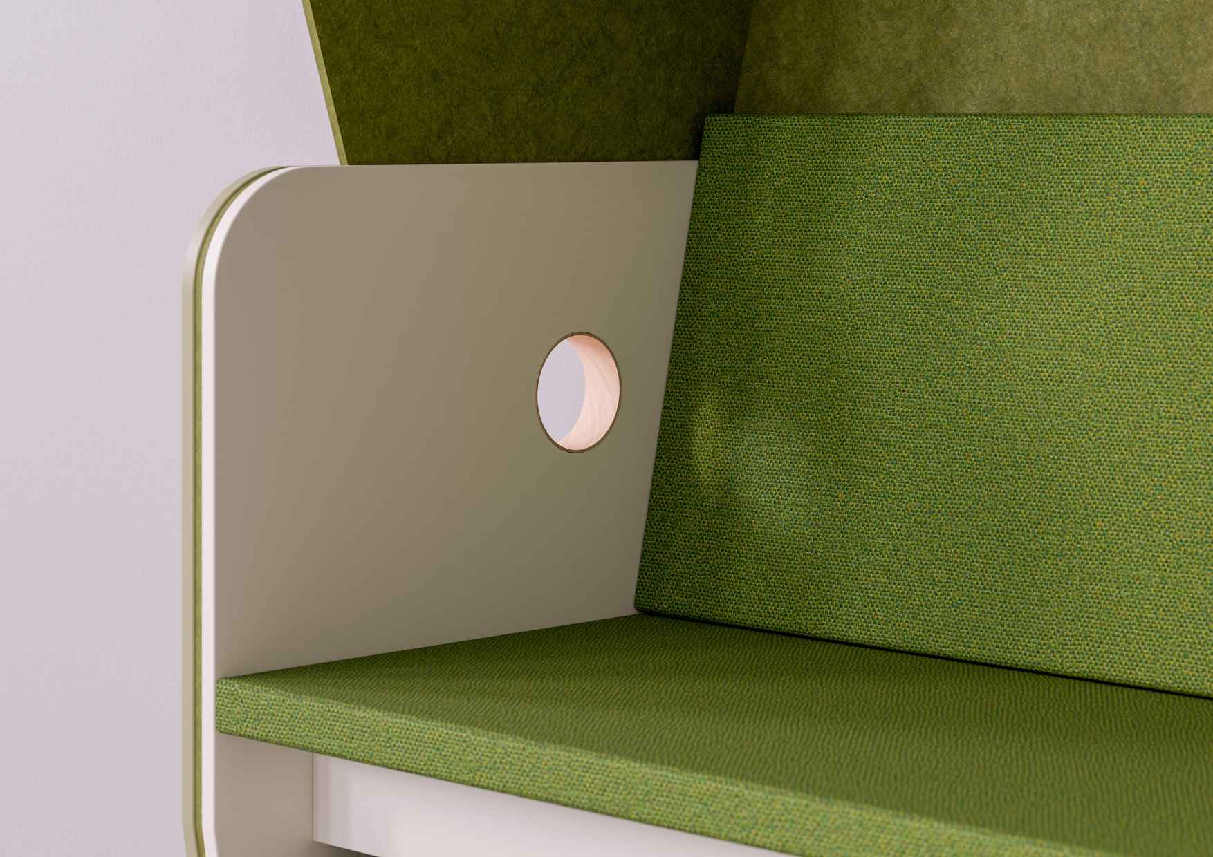 Detailaufnahme des Palmberg Strandkorbs: Grüner Stoff, Seitenwand mit Bullauge für Rückzugsort im Büro.