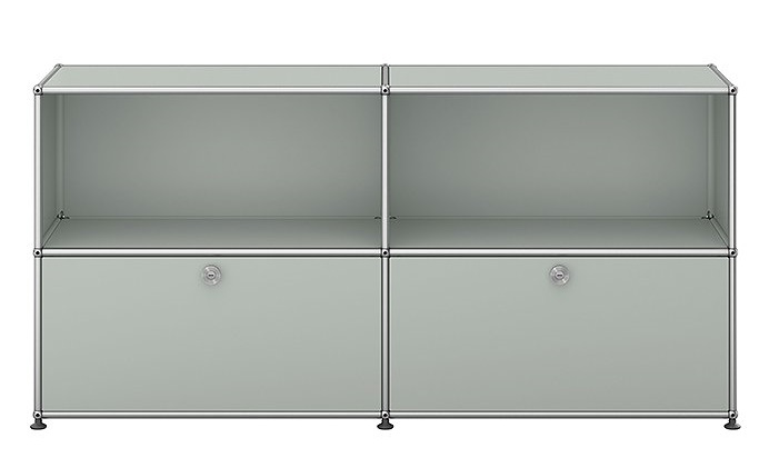 Lichtgraues USM Haller Sideboard mit zwei Klappen, modulare Möbel für stilvolles Wohnen und Büro.