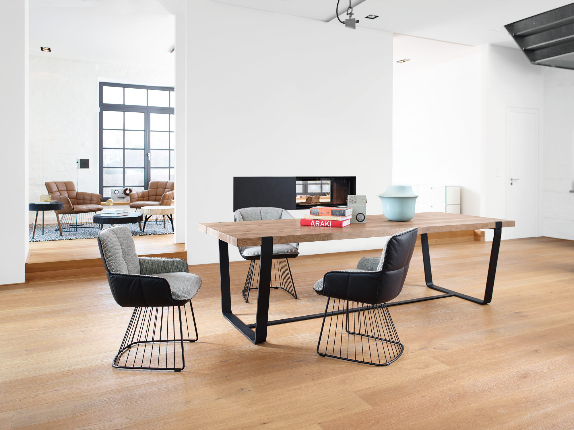 BB 11 Clamp Tisch Eiche roh/geölt Janua