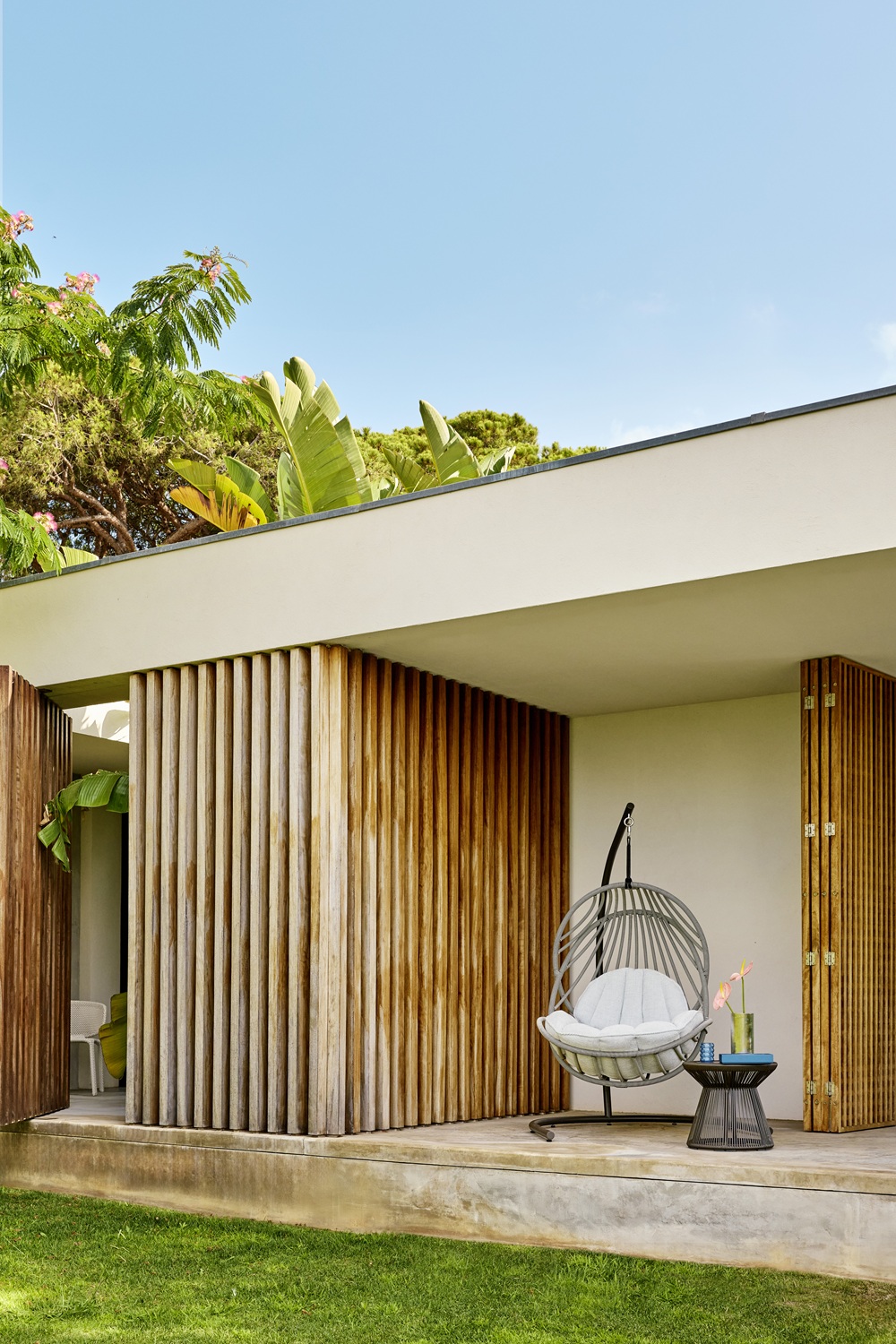 Kida Hängender Sessel inkl. Standfuß Dedon