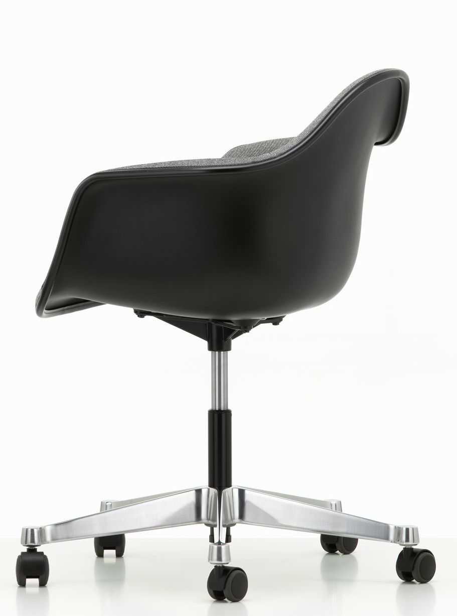 Eames Plastic Arm Chair DAL Stuhl Vollgepolstert Vitra