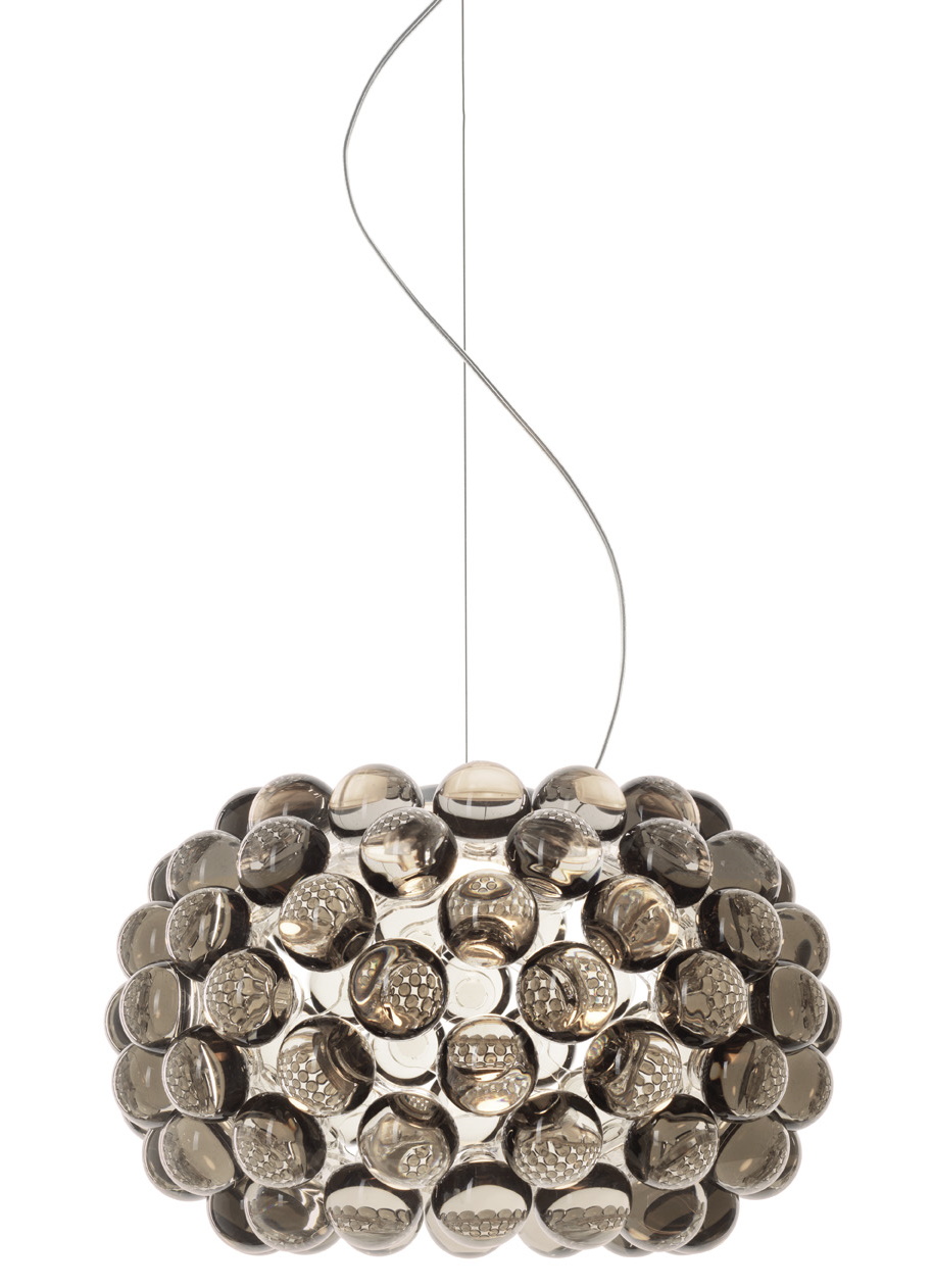 Graue Caboche Pendelleuchte von Foscarini: Moderne Designerlampe mit transparenten Kugeln für stilvolle Beleuchtung.