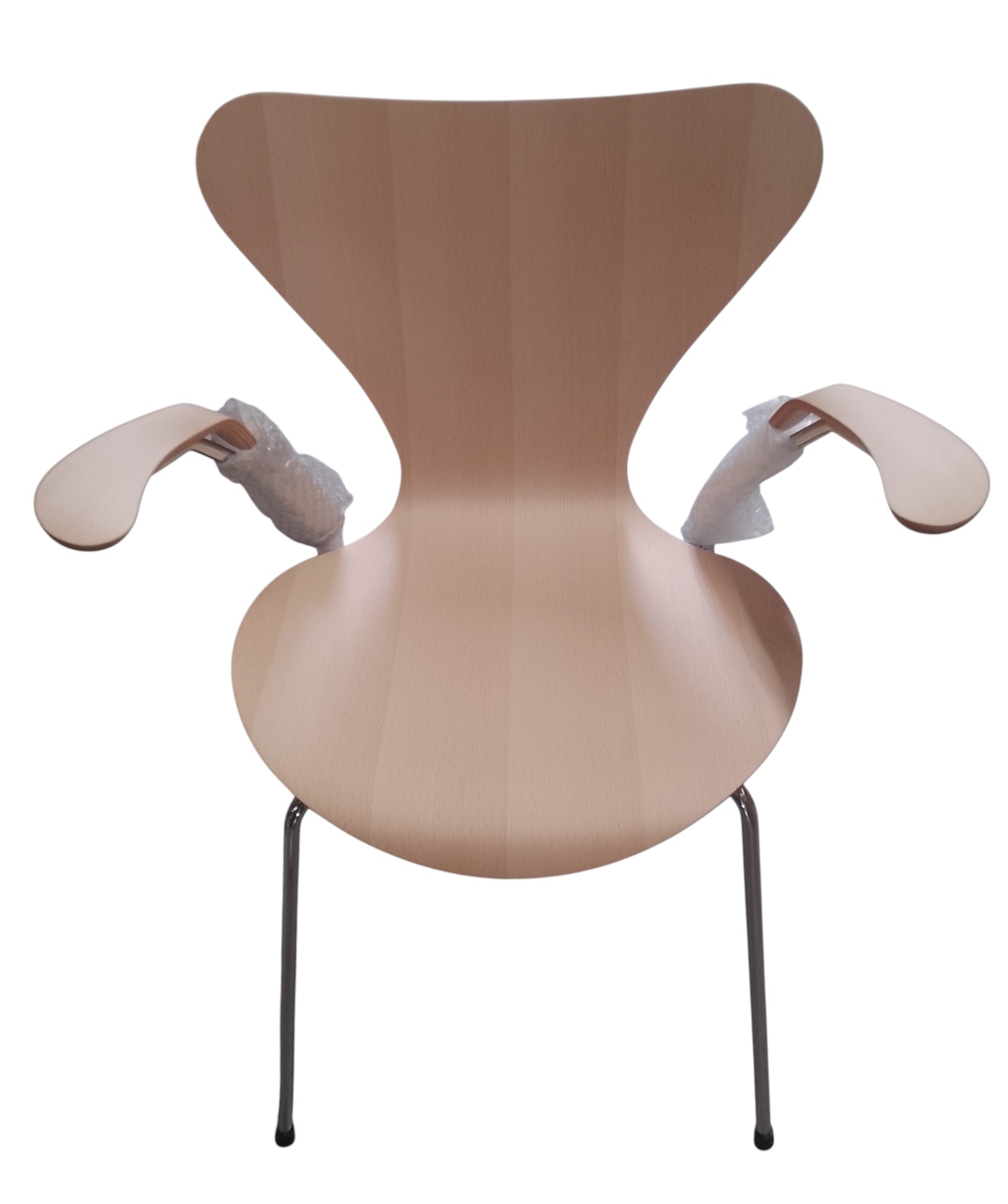 Siebener Armlehnenstuhl 3207 Buche Klar lackiertes Furnier / VERCHROMT Fritz Hansen EINZELSTÜCKE