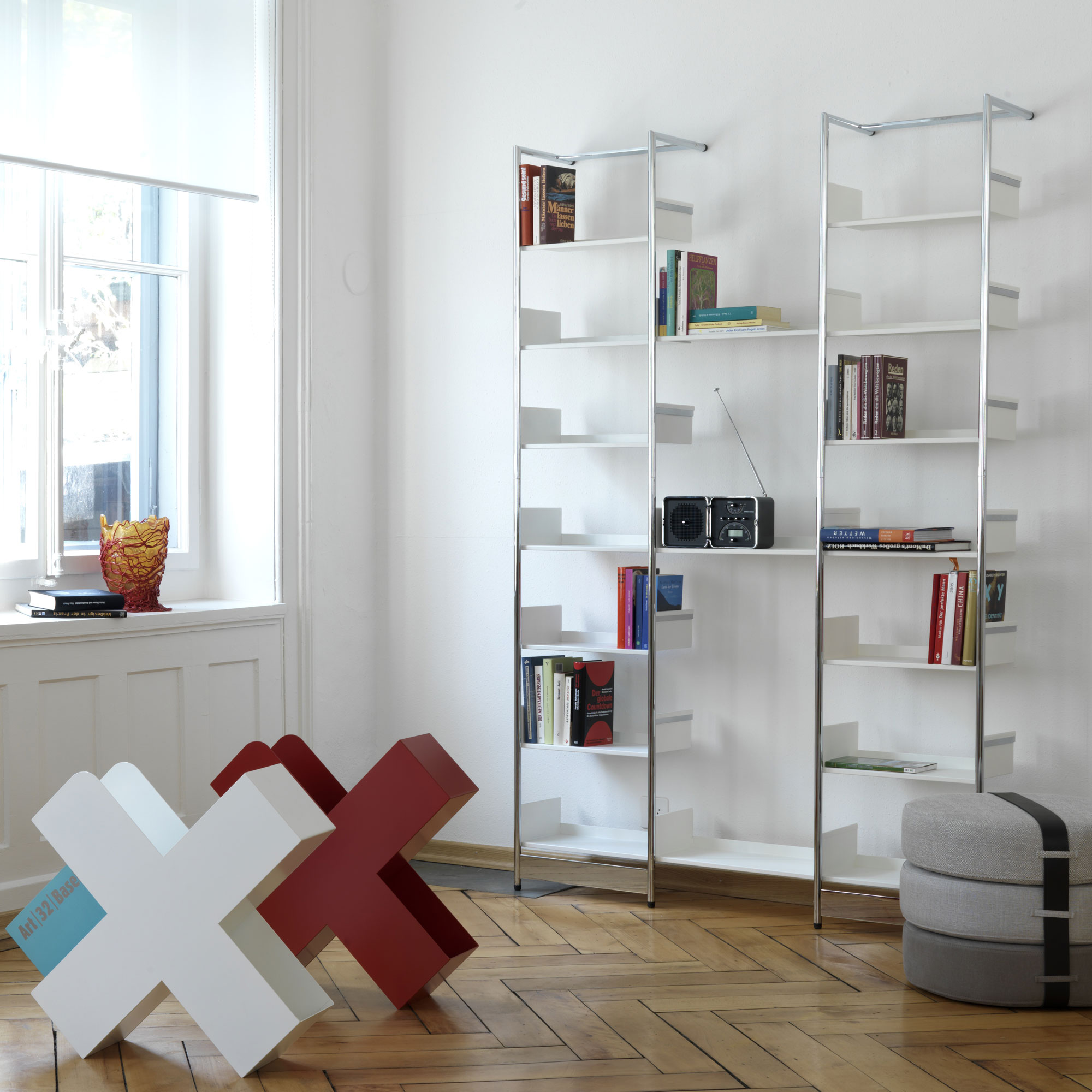 Pool 196 Medium Anlehnregal Mox