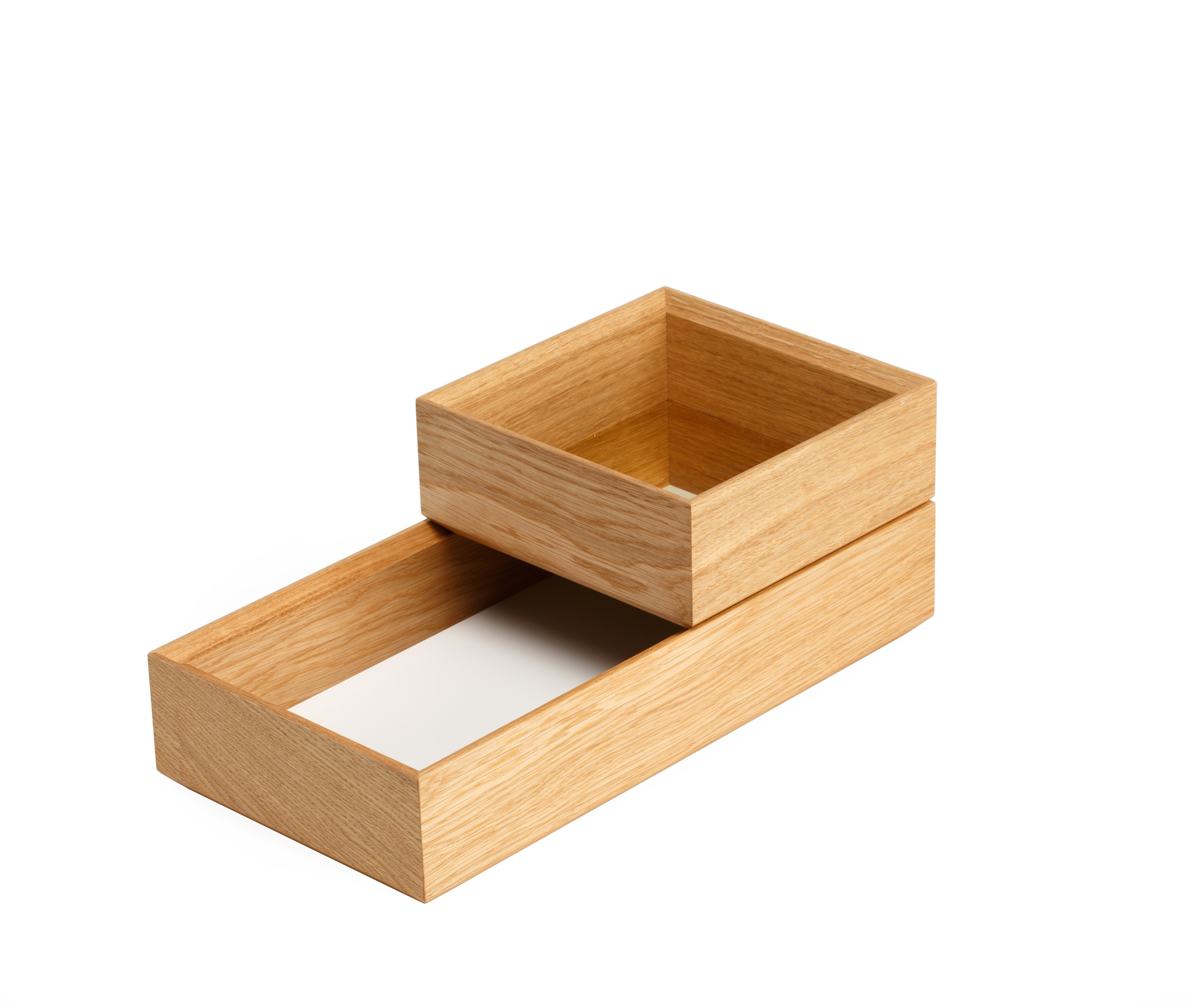 Tidy Tablett 3er-Set Favius aus hellem Holz, quadratisch und rechteckig, zur Aufbewahrung und Organisation.