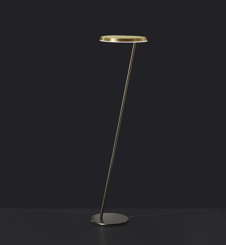 Amanita LED Stehleuchte von Oluce, moderne Stehlampe mit rundem Lampenschirm und schlankem Design.