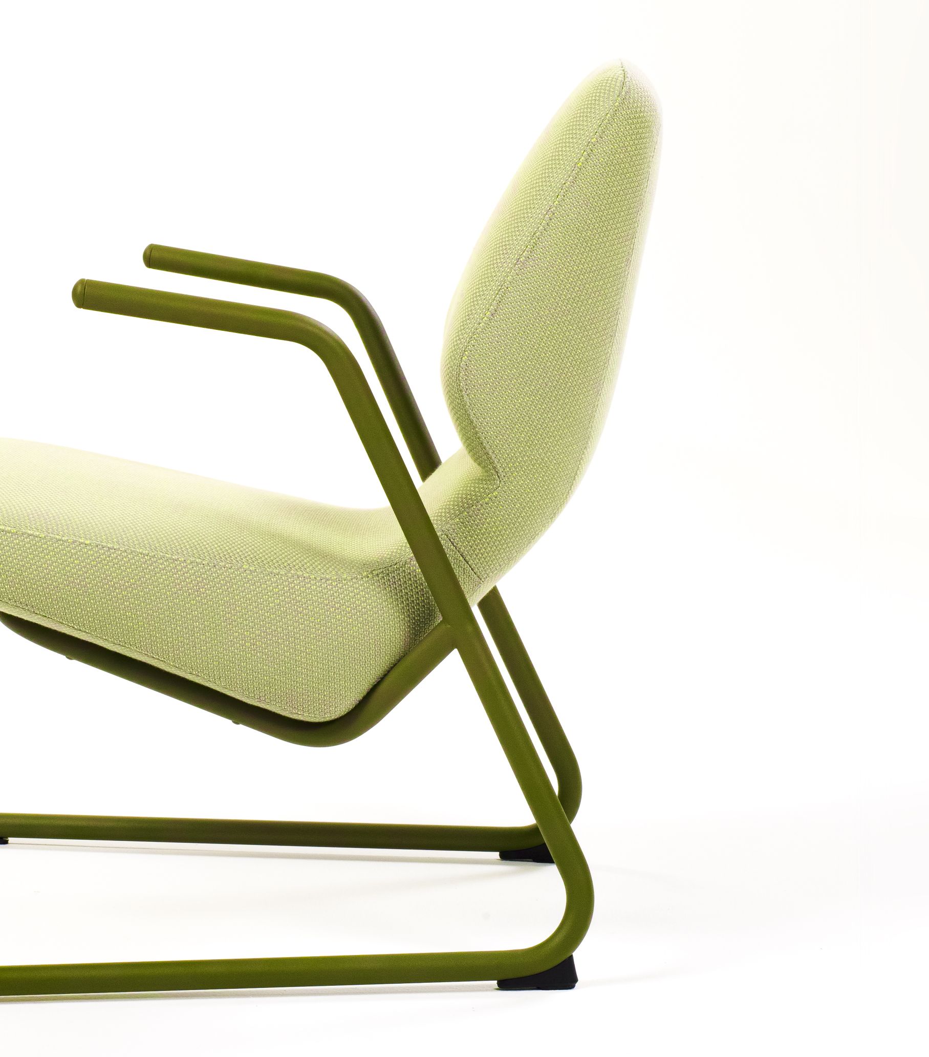 Oblique Indoor / Outdoor Sessel Prostoria