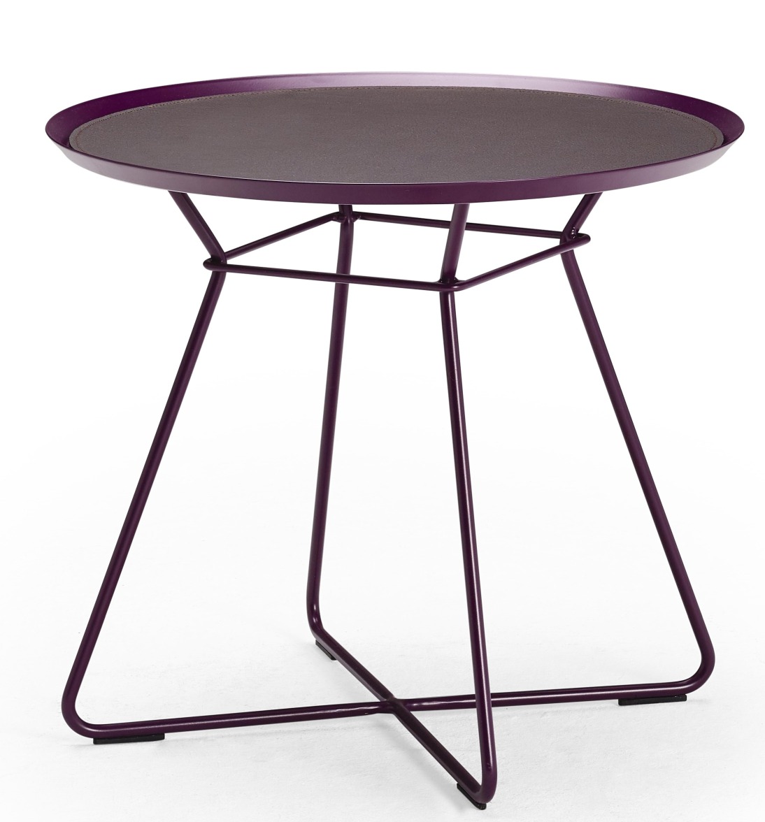 Lila Leya Couchtisch von Freifrau Manufaktur mit runder Tischplatte und filigranem Metallgestell.