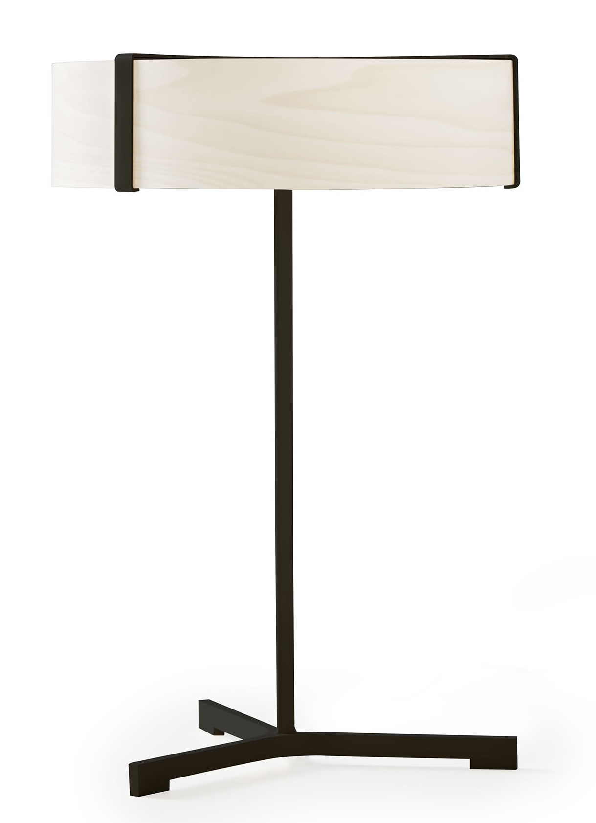 Thesis Table LED Tischleuchte von LZF Lamps mit Holzschirm und schwarzem Metallfuß.