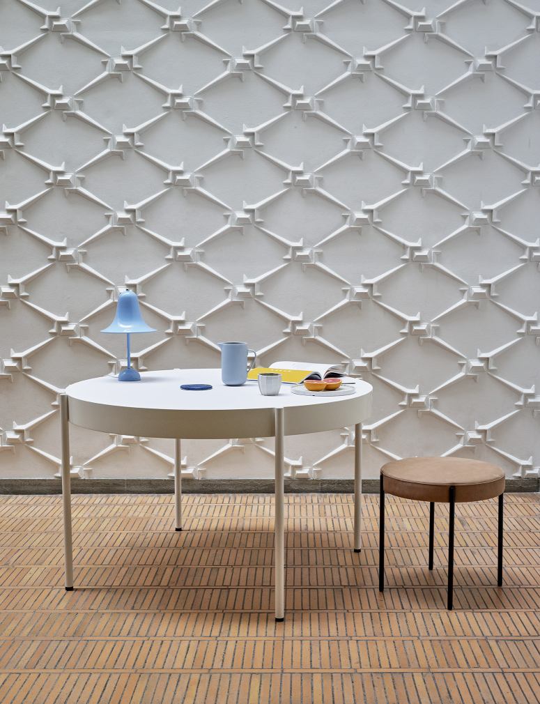 Series 430 Stool Hocker Verpan