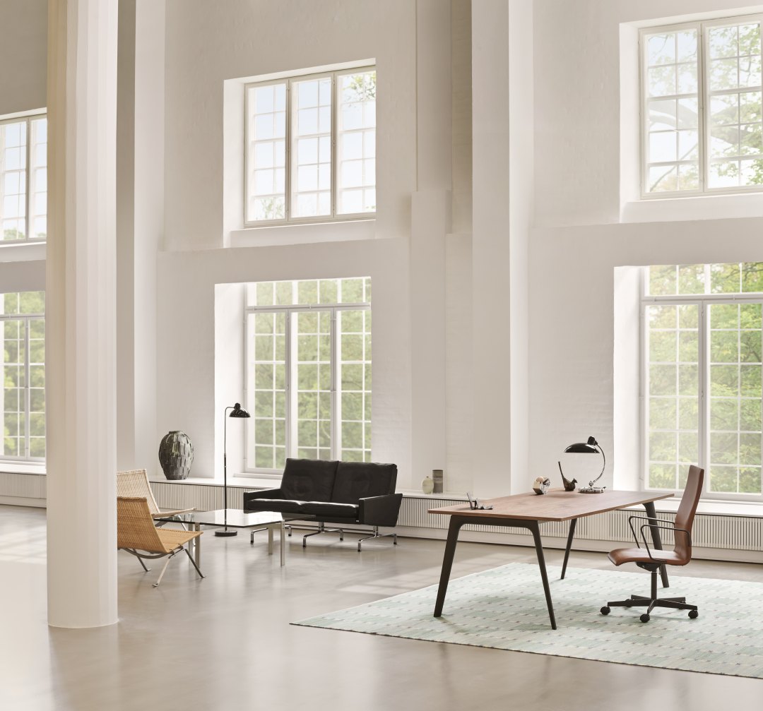 Pluralis Tisch Fritz Hansen