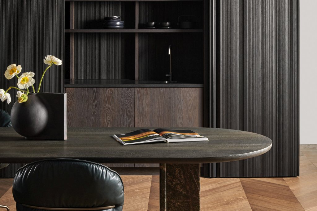 BC17 T-Rox Tisch oval Esstisch Janua 