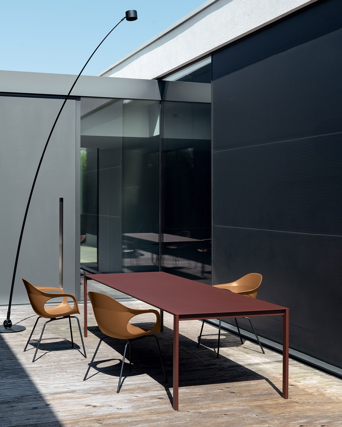 Thin-K Outdoor Fix Table Tisch Kristalia