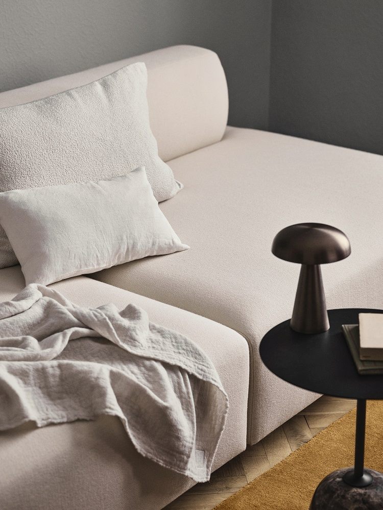 Como SC53 Portable Akkuleuchte / Tischleuchte mit USB AndTradition