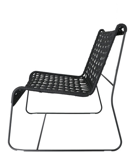 Schwarzer Jan Kurtz Lounge Sessel für den Außenbereich, geflochtene Sitzfläche, Seitenansicht.