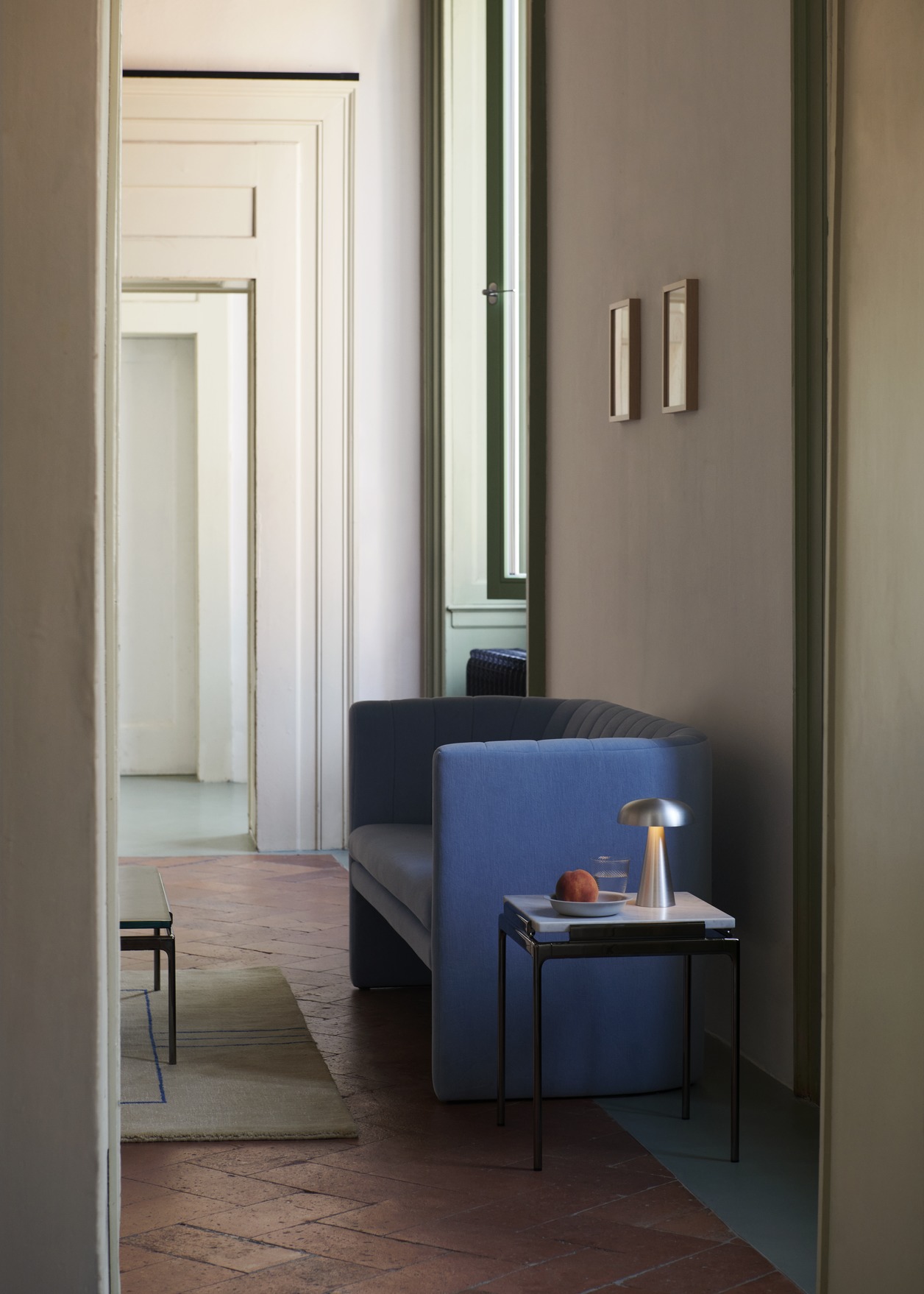 Sett LN11 Side table Beistelltisch AndTradition