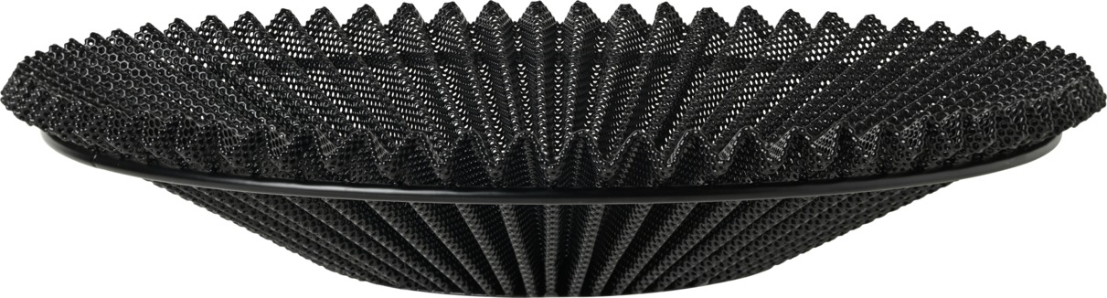 Schwarze Matégot Schale von Gubi aus perforiertem Metall, Drahtschale für Obst oder Dekoration.
