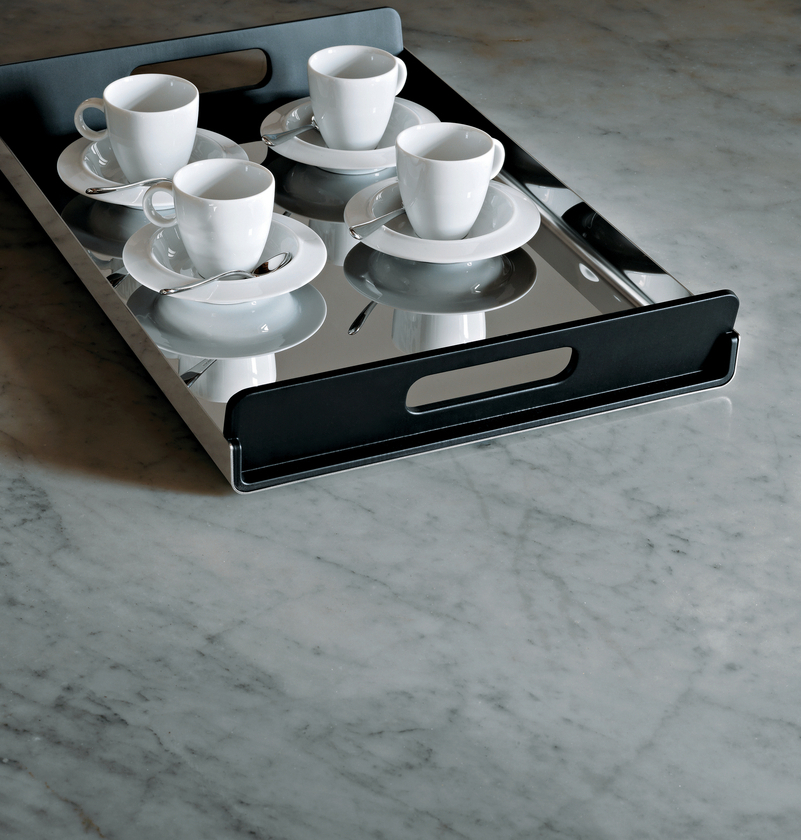 GIA01/45 Vassily Tablett Alessi