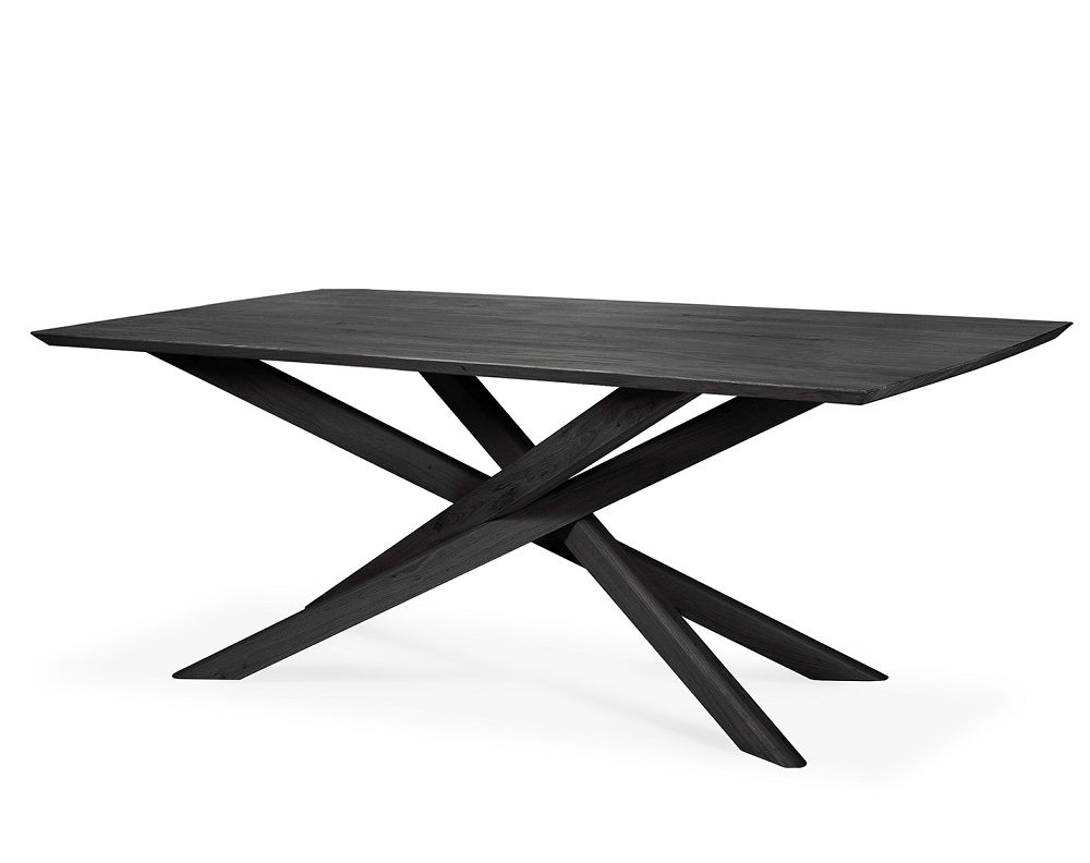 Ethnicraft Mikado Esstisch: Rechteckiger Tisch aus schwarzem Eichenholz mit einzigartigem, gekreuztem Untergestell.